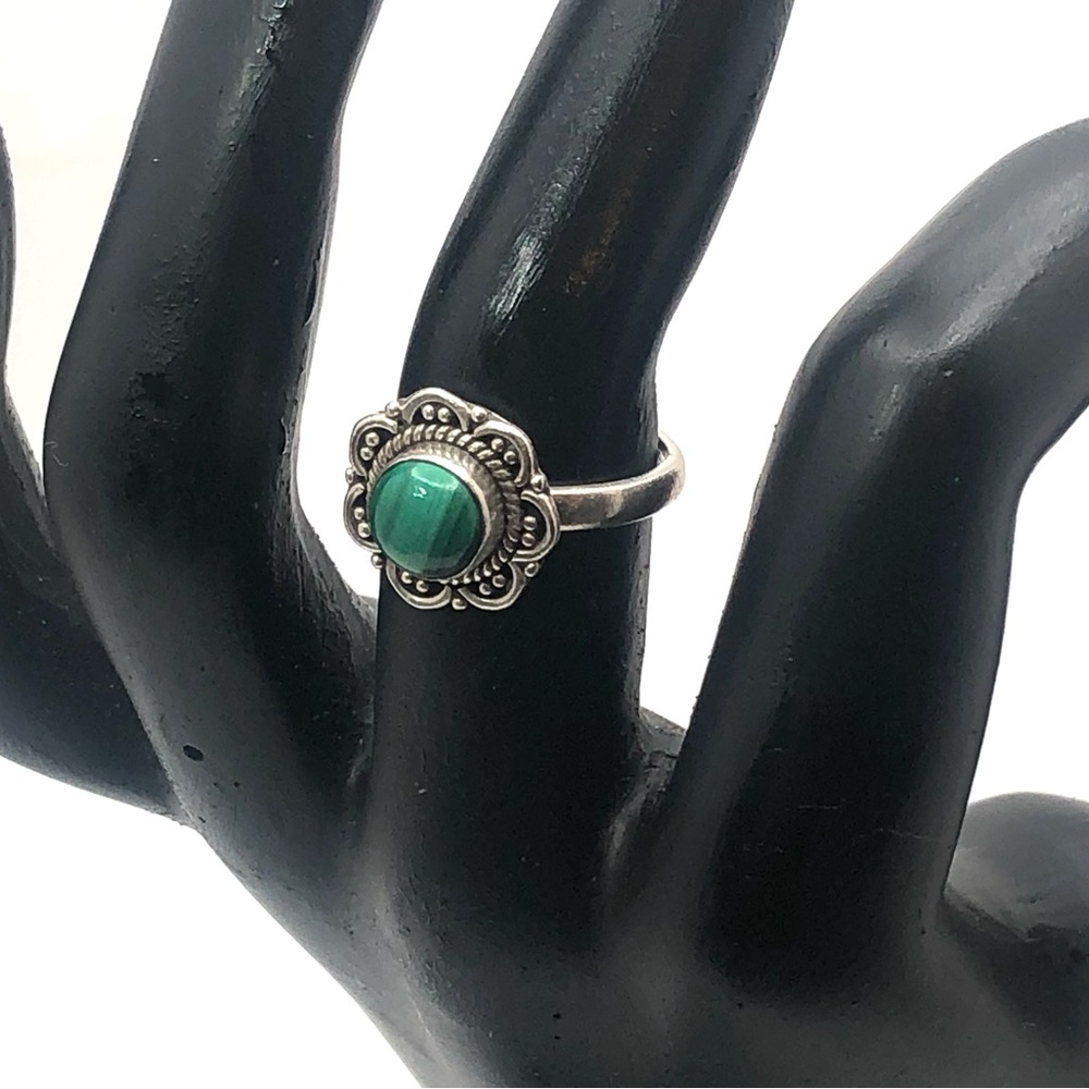 Vintage Malachite Cabochon Sterling Silver Ring